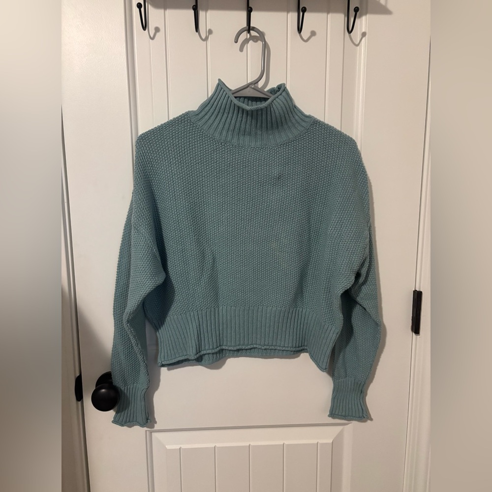 American Eagle Outfitters Teal Turtleneck Sweater